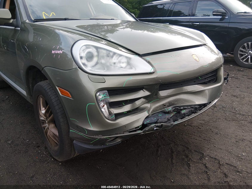 2008 Porsche Cayenne VIN WP1AA29P98LA13982 IAAI salvage auction — FRONT & REAR, Salvage - Greater Than 75% (Maryland), sold $400 on 2026-07-29 (photo 6)