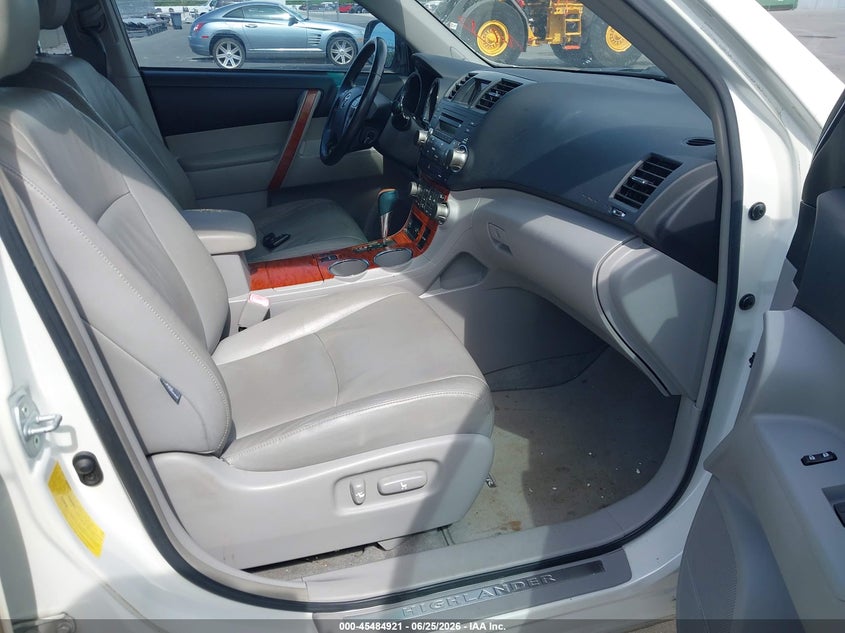 2008 Toyota Highlander VIN JTEDS42A982021580 IAAI salvage auction — NORMAL WEAR, Clear (Florida), sold $3,550 on 2026-07-13 (photo 5)