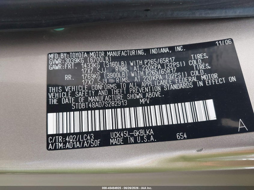 2007 Toyota Sequoia VIN 5TDBT48A07S282913 IAAI salvage auction — NORMAL WEAR, Clear (Washington), sold $875 on 2026-07-08 (photo 9)