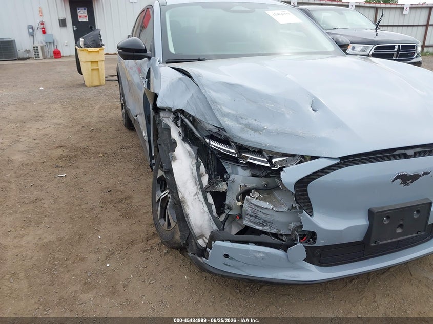 2024 Ford Mustang mach-e VIN 3FMTK1SU6RMA46919 IAAI salvage auction — RIGHT FRONT, Bill Of Sale (Washington), sold $7,150 on 2026-07-28 (photo 6)