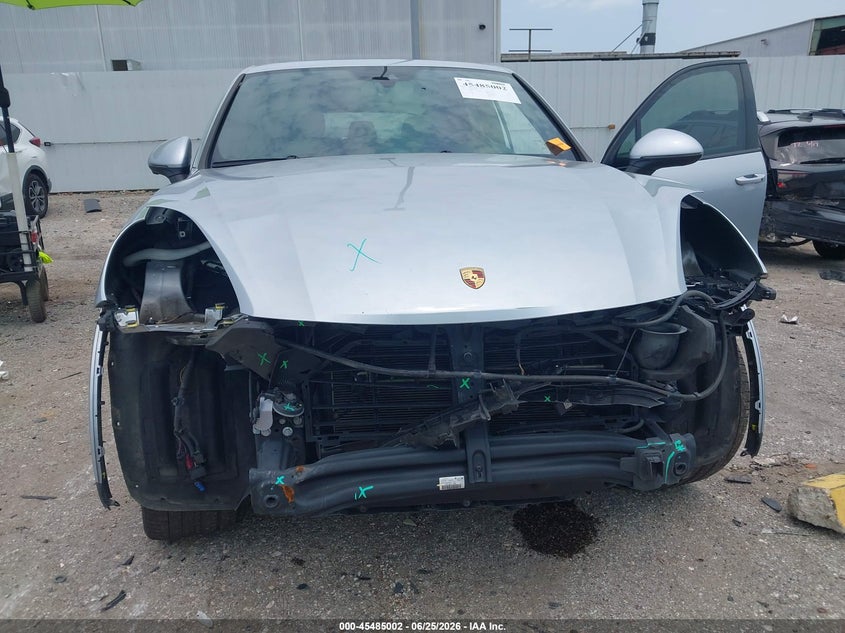 2018 Porsche Cayenne VIN WP1AA2A24JKA01069 IAAI salvage auction — FRONT END, Original (Texas), sold $8,800 on 2026-08-14 (photo 6)