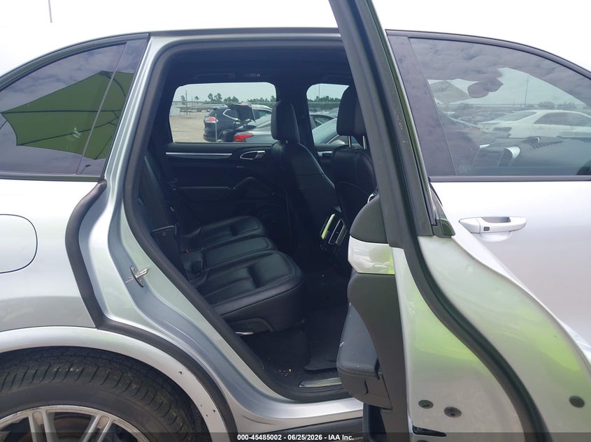 2018 Porsche Cayenne VIN WP1AA2A24JKA01069 IAAI salvage auction — FRONT END, Original (Texas), sold $8,800 on 2026-08-14 (photo 8)