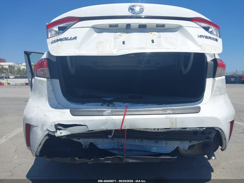 2022 Toyota Corolla VIN JTDEAMDE4N3006731 IAAI salvage auction — FRONT & REAR, Salvage (California), sold $8,250 on 2026-07-22 (photo 6)