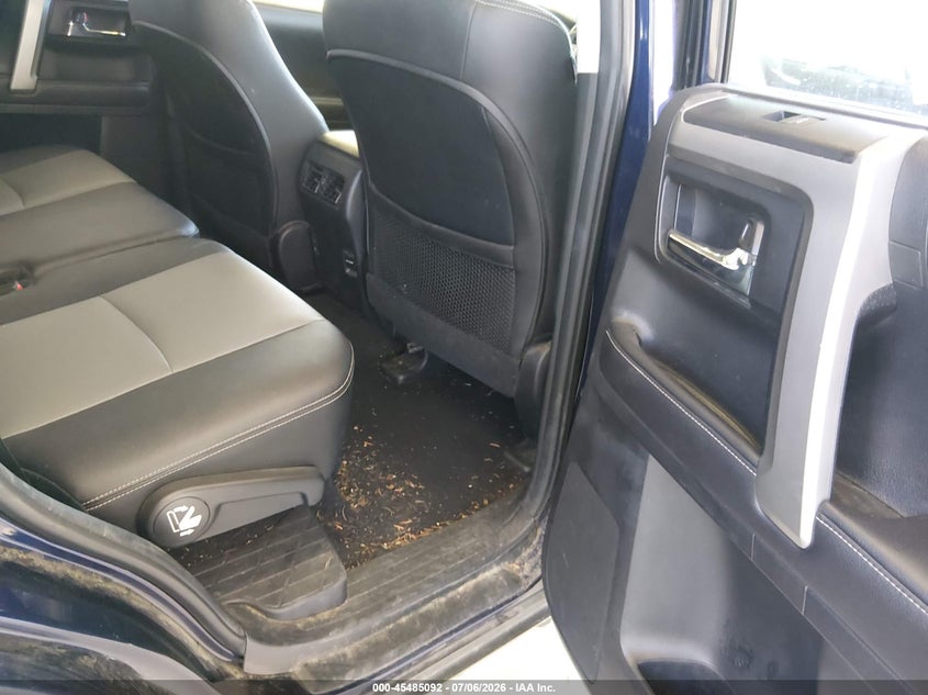 2018 Toyota 4runner VIN JTEBU5JR9J5492549 IAAI salvage auction — LEFT FRONT, Bill Of Sale (Washington), sold $10,800 on 2026-07-25 (photo 8)