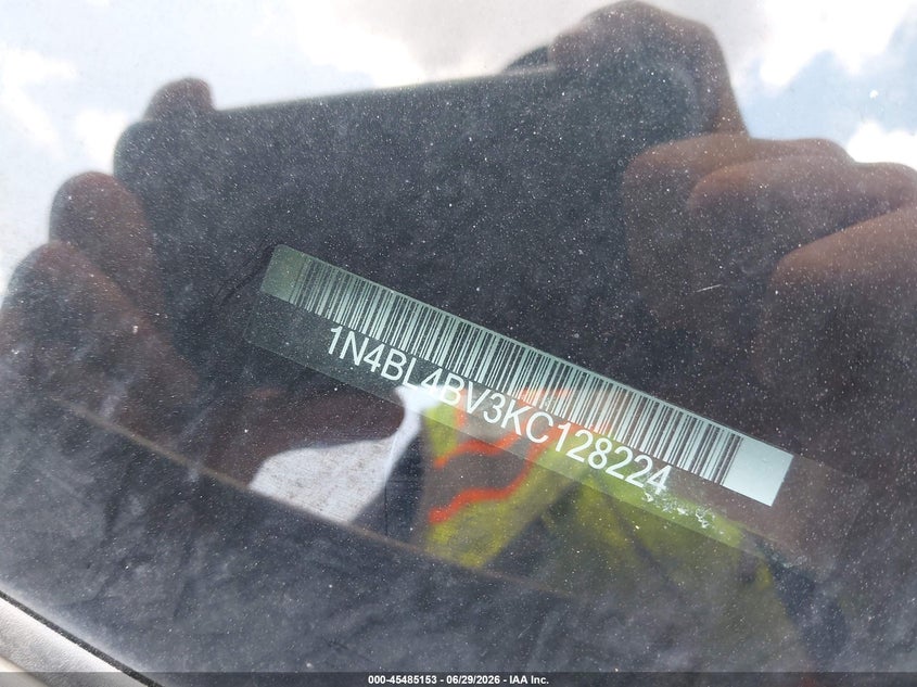 2019 Nissan Altima VIN 1N4BL4BV3KC128224 IAAI salvage auction — FRONT & REAR, Salvage (Pennsylvania), sold $2,300 on 2026-07-10 (photo 9)