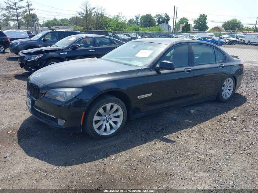 2011 BMW 7 series VIN WBAKC8C52BC433307 IAAI salvage auction — FRONT END, Clear (Florida), sold $650 on 2026-07-29 (photo 2)