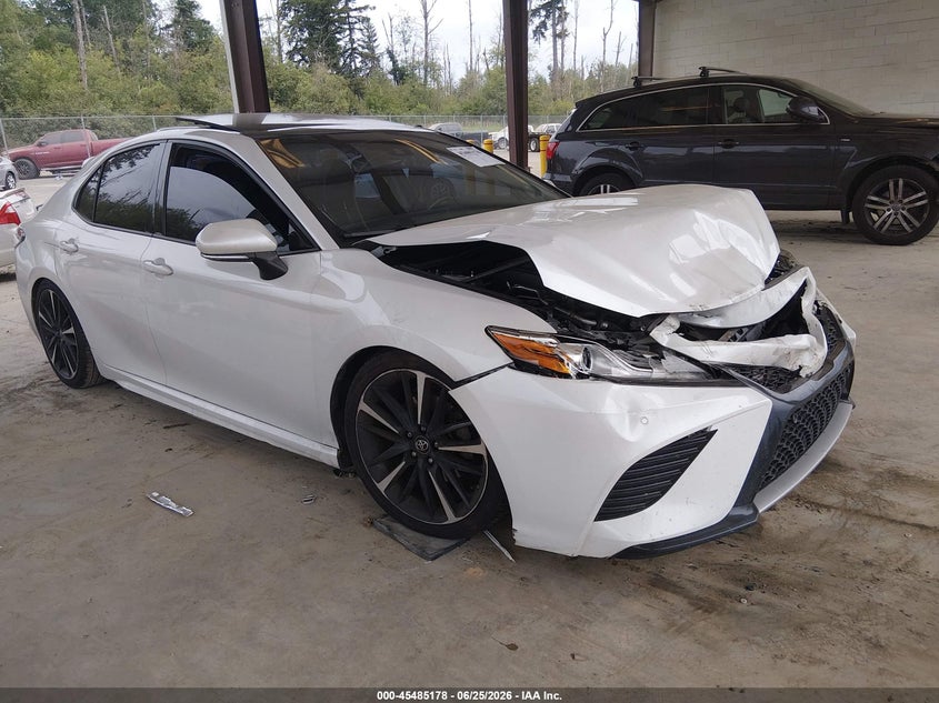 2018 Toyota Camry VIN 4T1B61HKXJU146253 IAAI salvage auction — FRONT END, Bill Of Sale (Washington), sold $3,400 on 2026-07-30 (photo 1)