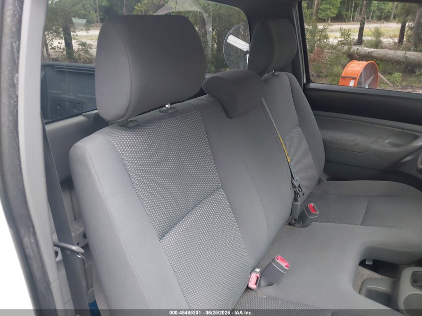 2005 Toyota Tacoma VIN 5TENX22N75Z109021 IAAI salvage auction — NORMAL WEAR, Clear (Virginia), sold $3,150 on 2026-07-14 (photo 8)