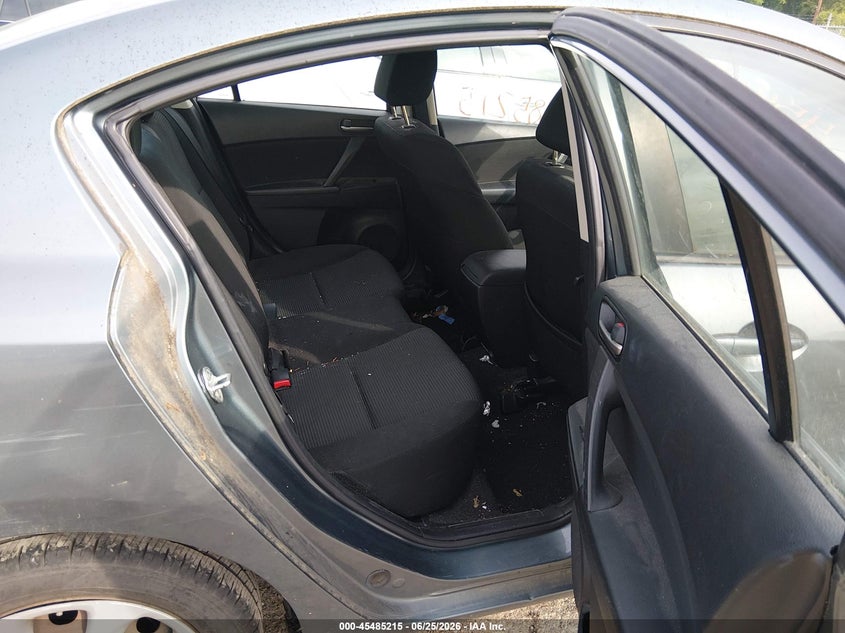 2013 Mazda 3 VIN JM1BL1UP9D1789455 IAAI salvage auction — RIGHT FRONT, Clear (Virginia), sold $550 on 2026-07-17 (photo 8)