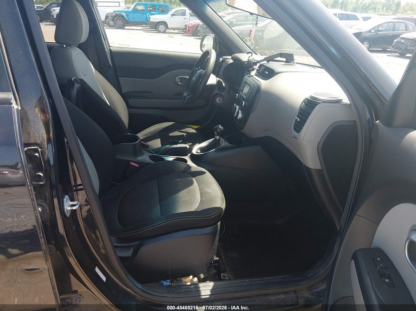 2016 Kia Soul VIN KNDJP3A55G7381356 IAAI salvage auction — REAR END, Salvage Title, sold $625 on 2026-07-29 (photo 5)