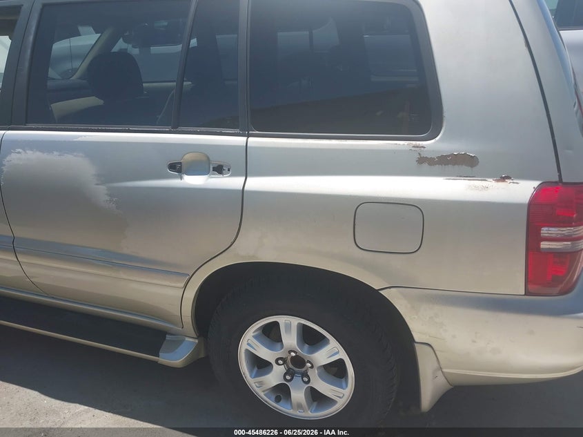 2002 Toyota Highlander VIN JTEGF21A820044861 IAAI salvage auction — NORMAL WEAR, Clear - Dealer Only (California), sold $900 on 2026-07-07 (photo 6)