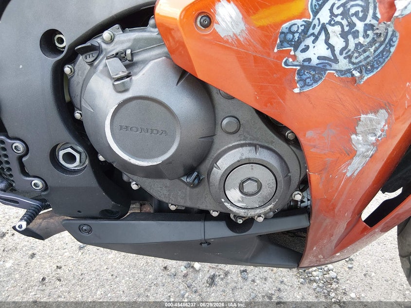 2008 Honda Cbr1000 VIN JH2SC59168M000394 IAAI salvage auction — FRONT & REAR, Rebuildable (Florida), sold $3,150 on 2026-07-08 (photo 8)