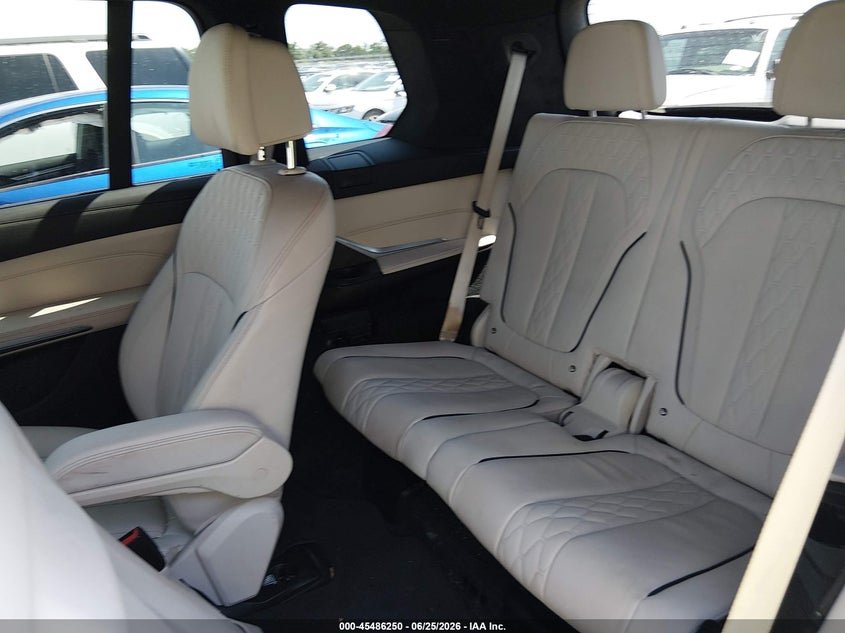 2020 BMW X7 VIN 5UXCX6C04L9C03529 IAAI salvage auction — NORMAL WEAR, Clear (Texas), sold $21,525 on 2026-07-27 (photo 8)