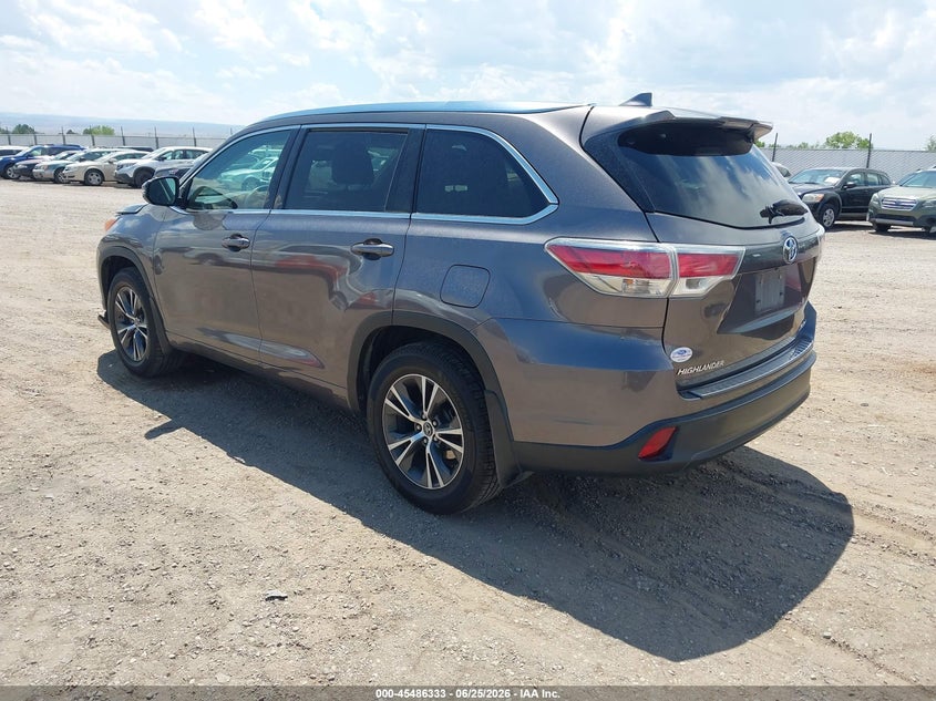 2016 Toyota Highlander VIN 5TDJKRFH7GS352080 IAAI salvage auction — FRONT END, Salvage (Colorado), sold $4,850 on 2026-07-29 (photo 3)