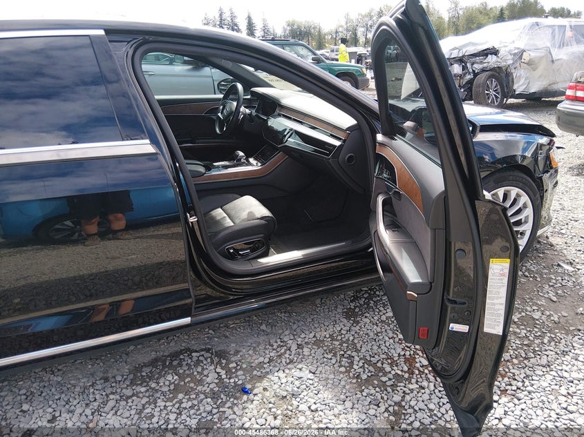 2019 Audi A8 VIN WAU8DAF84KN015243 IAAI salvage auction — FRONT END, Salvage Title, sold $12,000 on 2026-08-12 (photo 5)