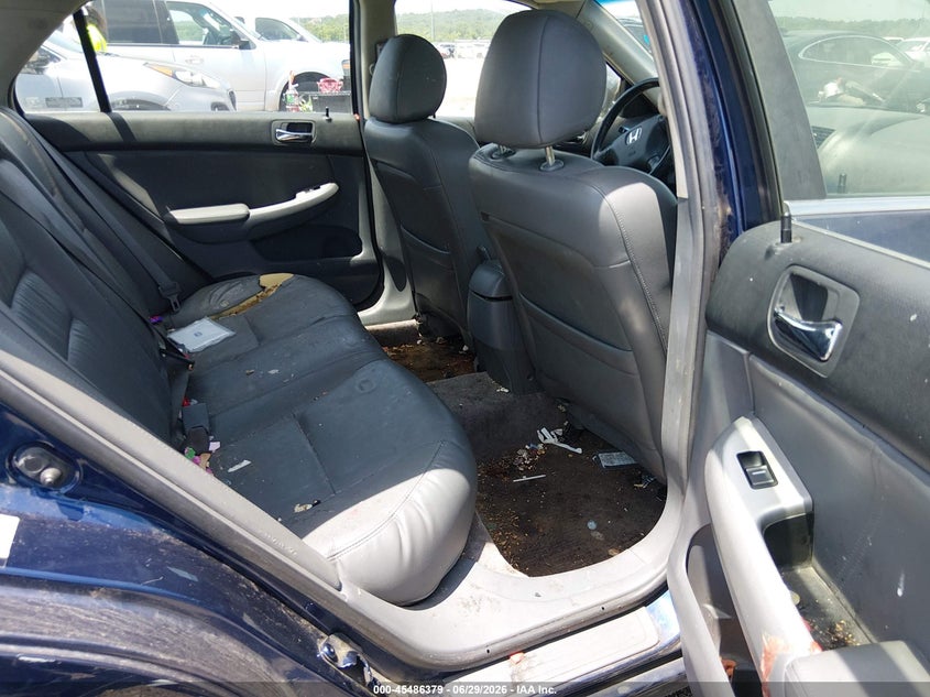 2004 Honda Accord VIN JHMCM56874C001211 IAAI salvage auction — NORMAL WEAR, Clear (Oklahoma), sold $400 on 2026-07-07 (photo 8)