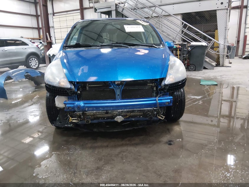 2007 Honda Fit VIN JHMGD376X7S022342 IAAI salvage auction — RIGHT SIDE, Salvage (Idaho), sold $300 on 2026-07-24 (photo 6)