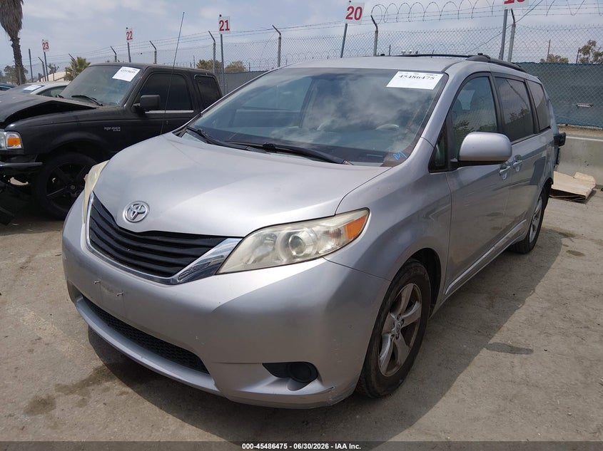 2012 Toyota Sienna VIN 5TDKK3DC4CS259195 IAAI salvage auction — REAR END, Salvage (California), sold $3,000 on 2026-07-29 (photo 2)
