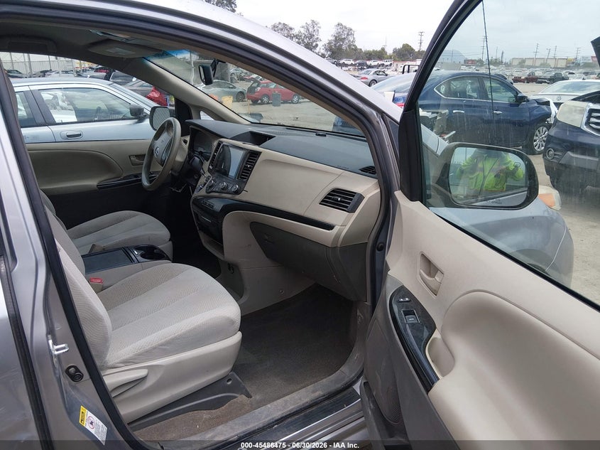 2012 Toyota Sienna VIN 5TDKK3DC4CS259195 IAAI salvage auction — REAR END, Salvage (California), sold $3,000 on 2026-07-29 (photo 5)