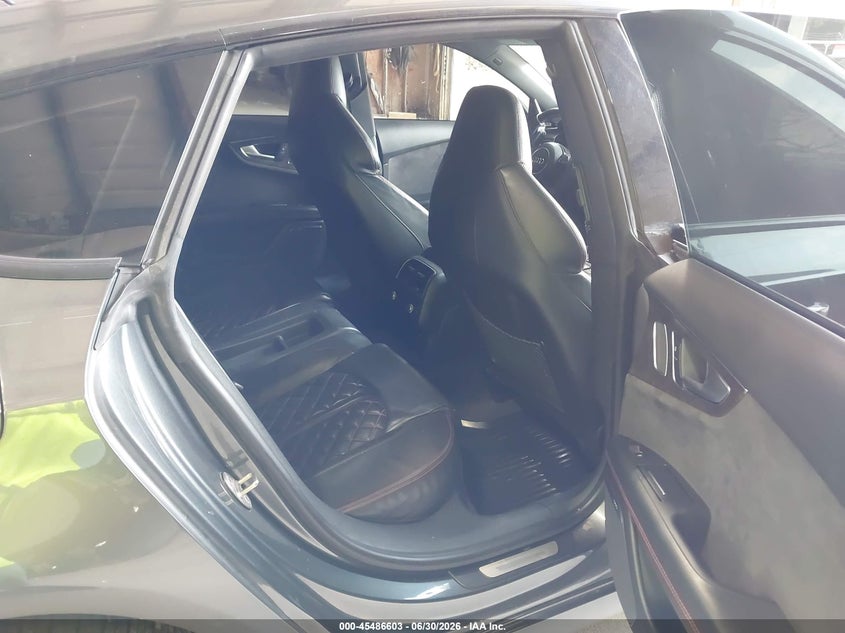 2017 Audi A7 VIN WAUW3AFC1HN048921 IAAI salvage auction — FRONT END, Salvage Title, sold $3,050 on 2026-07-15 (photo 8)