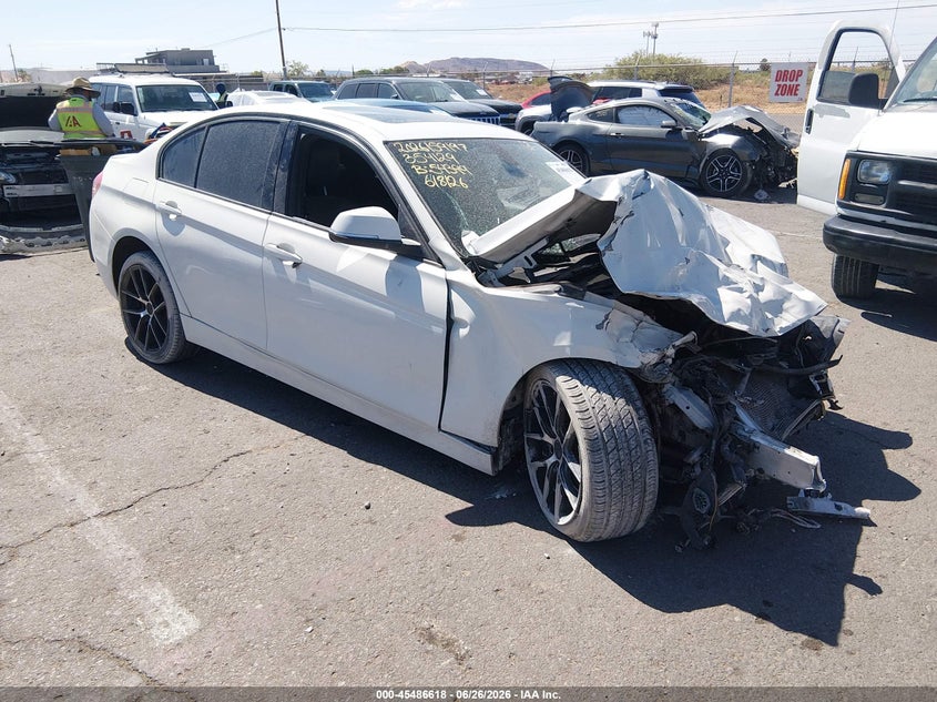 2016 BMW 3er VIN WBA8E9C53GK648136 IAAI salvage auction — FRONT END, Salvage (Texas), sold $475 on 2026-07-29 (photo 1)