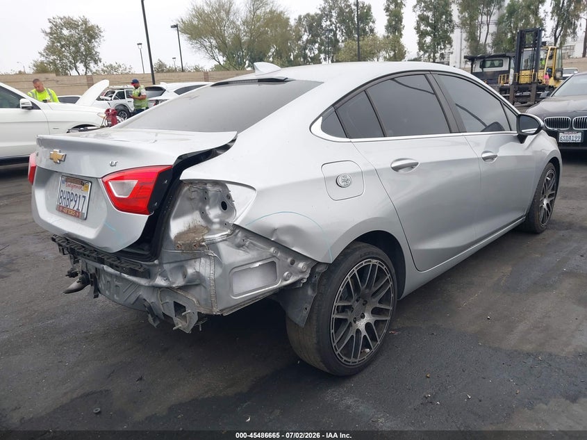 2018 Chevrolet Cruze VIN 1G1BE5SM4J7122871 IAAI salvage auction — REAR END, Salvage Title, sold $1,500 on 2026-07-31 (photo 4)