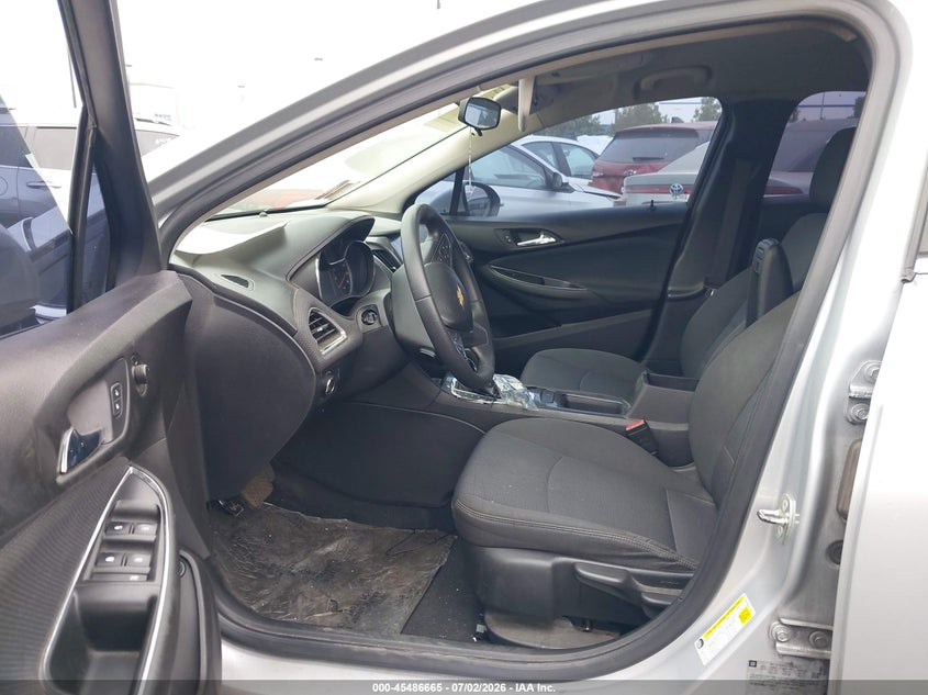 2018 Chevrolet Cruze VIN 1G1BE5SM4J7122871 IAAI salvage auction — REAR END, Salvage Title, sold $1,500 on 2026-07-31 (photo 5)