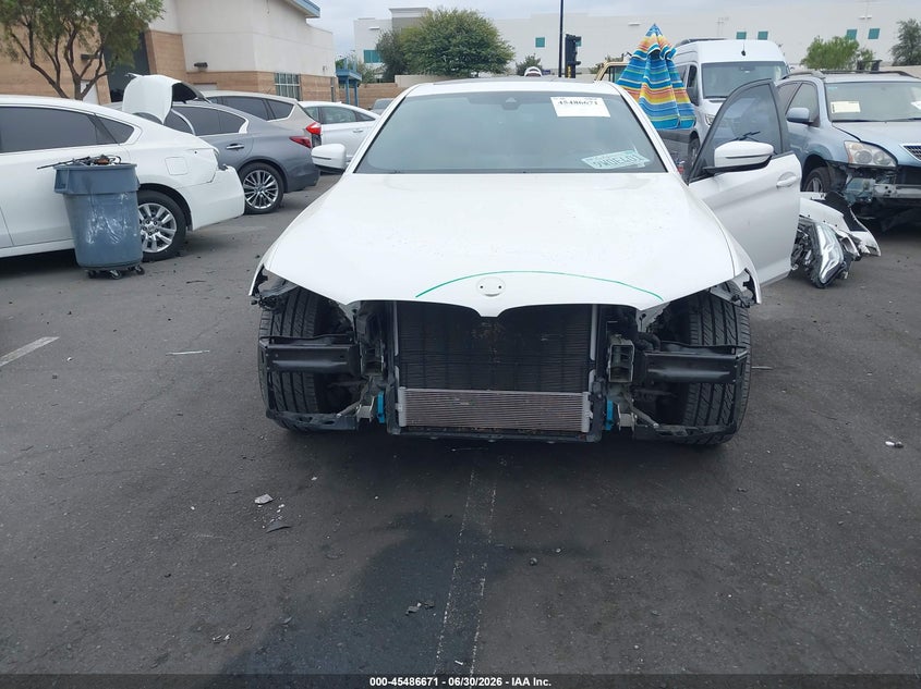 2023 BMW 5er VIN WBA13AG08PCM25608 IAAI salvage auction — FRONT END, Salvage Title, sold $20,500 on 2026-08-14 (photo 6)