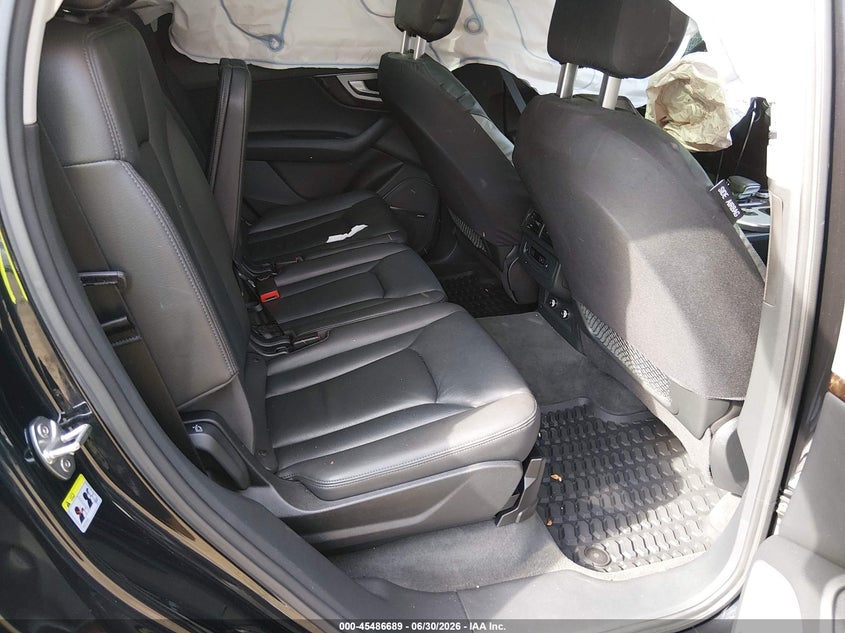 2019 Audi Q7 VIN WA1LHAF70KD027415 IAAI salvage auction — RIGHT FRONT, Salvage (Arizona), sold $3,050 on 2026-07-30 (photo 8)