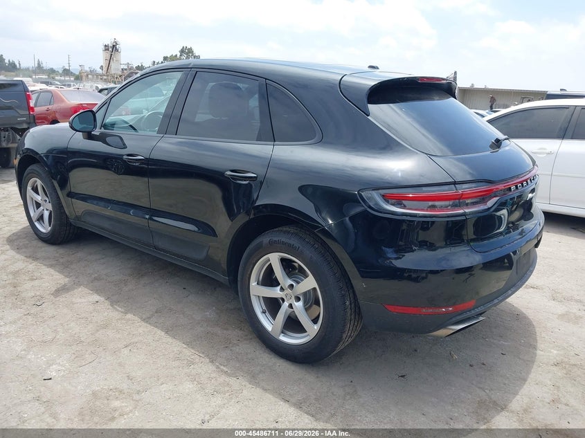 2019 Porsche Macan VIN WP1AA2A52KLB05341 IAAI salvage auction — LEFT FRONT, Salvage (California), sold $13,500 on 2026-07-29 (photo 3)