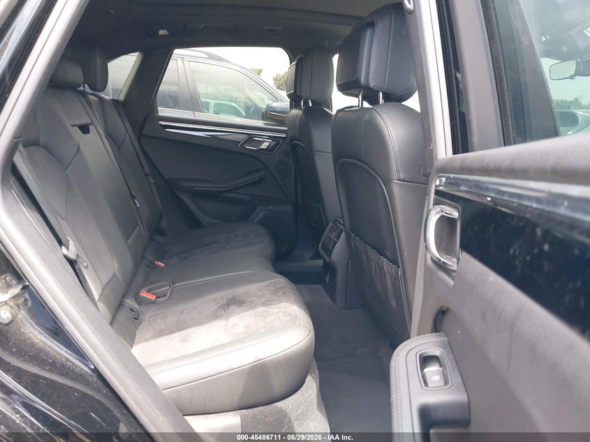 2019 Porsche Macan VIN WP1AA2A52KLB05341 IAAI salvage auction — LEFT FRONT, Salvage (California), sold $13,500 on 2026-07-29 (photo 8)