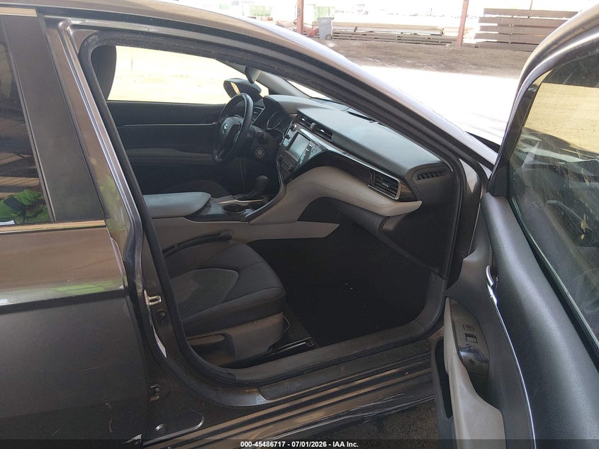 2019 Toyota Camry VIN 4T1B11HK2KU699625 IAAI salvage auction — FRONT END, Salvage (Arizona), sold $2,800 on 2026-07-27 (photo 5)