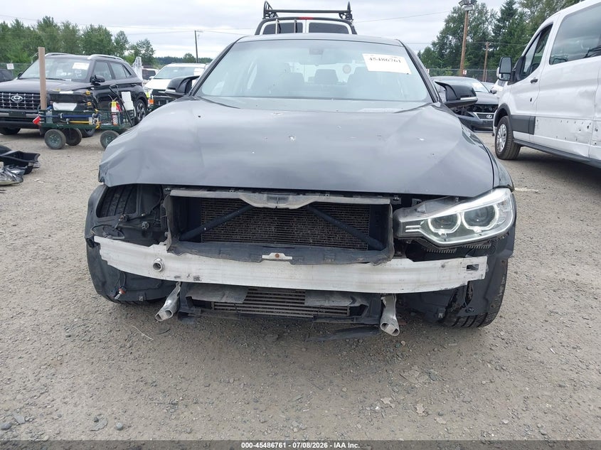 2013 BMW 3er VIN WBA3B5C5XDF598402 IAAI salvage auction — FRONT END, Salvage Title, sold $700 on 2026-07-22 (photo 6)