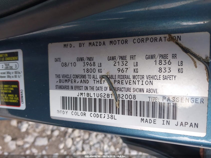 2011 Mazda 3 VIN JM1BL1UG2B1382008 IAAI salvage auction — NORMAL WEAR, Clear (Pennsylvania), sold $375 on 2026-07-28 (photo 9)