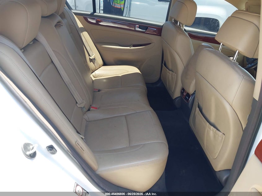2013 Hyundai Genesis VIN KMHGC4DD9DU257839 IAAI salvage auction — NORMAL WEAR, Clear - Dealer Only (California), sold $1,100 on 2026-07-09 (photo 8)