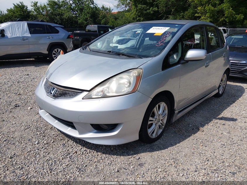 2011 Honda Fit VIN JHMGE8H52BC000922 IAAI salvage auction — NORMAL WEAR, Original (Ohio), sold $225 on 2026-07-28 (photo 2)