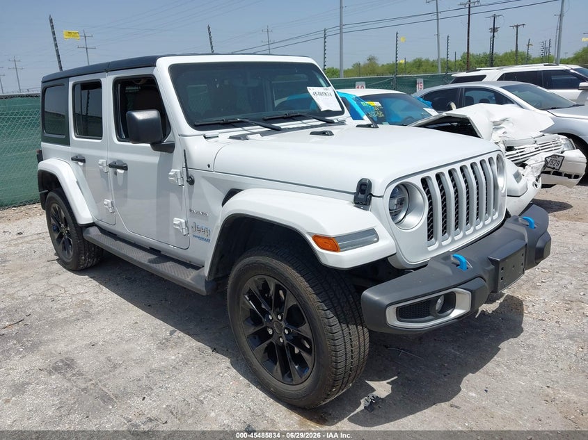 2022 Jeep Grand wagoneer VIN 1C4JJXP68NW208734 — IAAI salvage auction photo