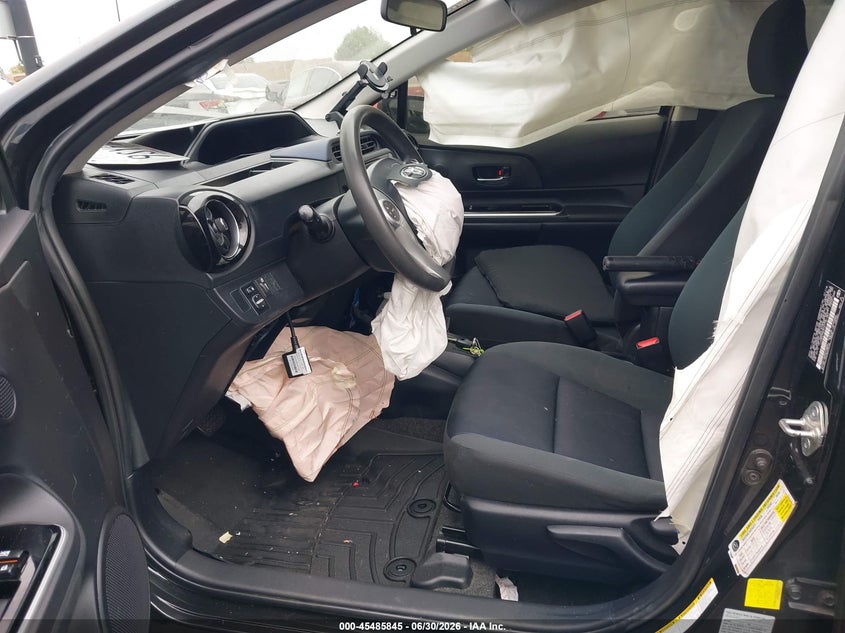 2016 Toyota Prius c VIN JTDKDTB31G1121761 IAAI salvage auction — FRONT END, Salvage Certificate (California), sold $550 on 2026-07-24 (photo 5)