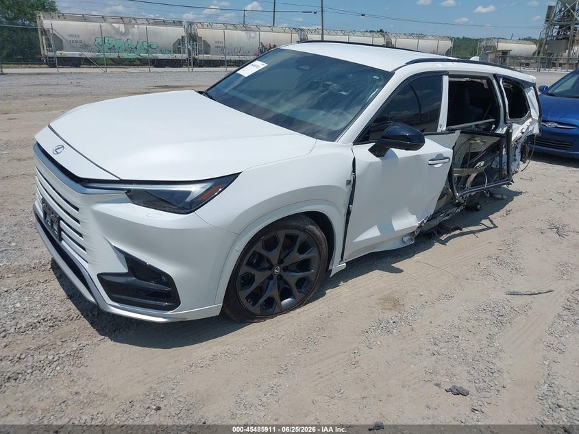2026 Lexus Tx 500h VIN 5TDABAB66TS016789 IAAI salvage auction — LEFT SIDE, Salvage (Illinois), sold $26,450 on 2026-07-24 (photo 2)