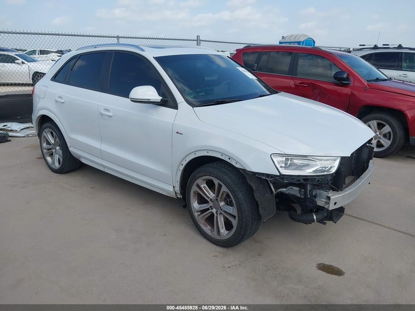2018 Audi Q3 VIN WA1BCCFS3JR014153 IAAI salvage auction — LEFT & RIGHT, Original (Texas), sold $4,400 on 2026-09-08 (photo 1)