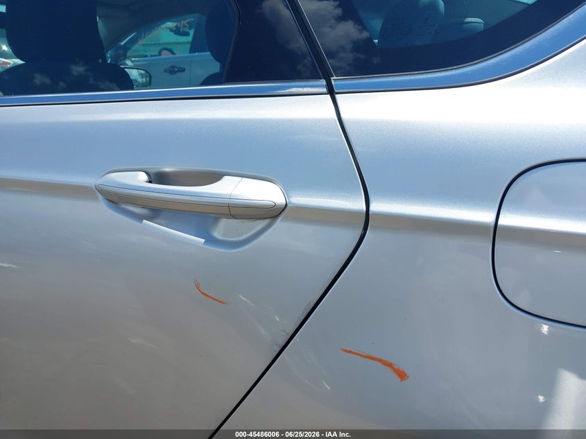 2017 Ford Fusion VIN 3FA6P0HD0HR149118 IAAI salvage auction — NORMAL WEAR, Clear (Michigan), sold $975 on 2026-07-18 (photo 6)
