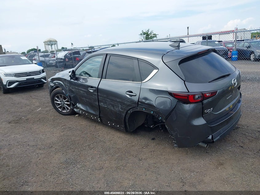 2023 Mazda Cx-5 VIN JM3KFBBM4P0143408 IAAI salvage auction — SIDE, Salvage (Idaho), sold $5,675 on 2026-07-29 (photo 3)