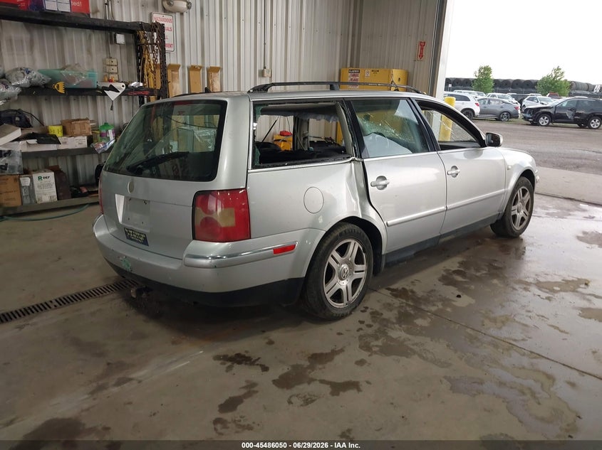 2002 Volkswagen Passat VIN WVWVH63BX2E408901 IAAI salvage auction — LEFT SIDE, Salvage (North Dakota), sold $225 on 2026-08-06 (photo 4)