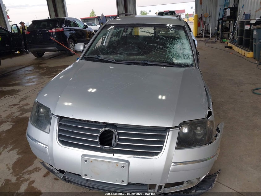 2002 Volkswagen Passat VIN WVWVH63BX2E408901 IAAI salvage auction — LEFT SIDE, Salvage (North Dakota), sold $225 on 2026-08-06 (photo 6)