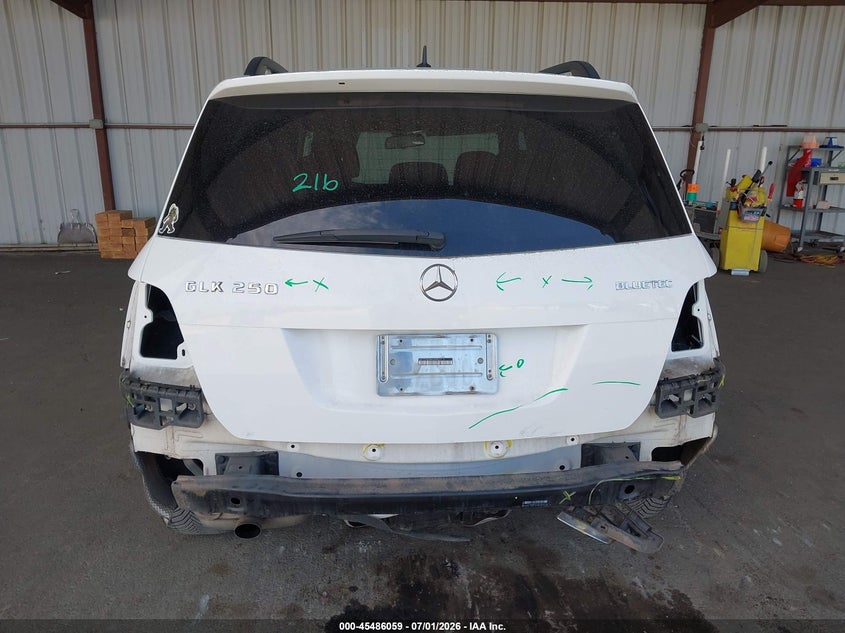 2015 Mercedes-benz VIN WDCGG0EB8FG399027 IAAI salvage auction — REAR END, Salvage Title, sold $4,000 on 2026-08-06 (photo 6)