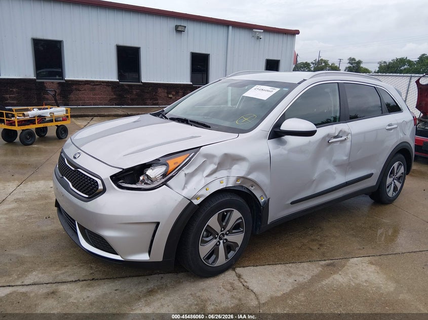 2019 Kia Niro VIN KNDCB3LC6K5302753 IAAI salvage auction — LEFT FRONT, Salvage (Illinois), sold $6,300 on 2026-07-24 (photo 2)