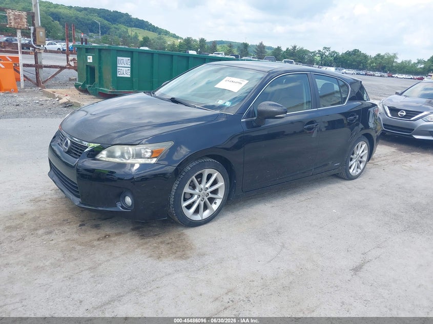2011 Lexus Ct 200h VIN JTHKD5BH6B2017257 IAAI salvage auction — NORMAL WEAR, Clear (Pennsylvania), sold $6,150 on 2026-07-08 (photo 2)