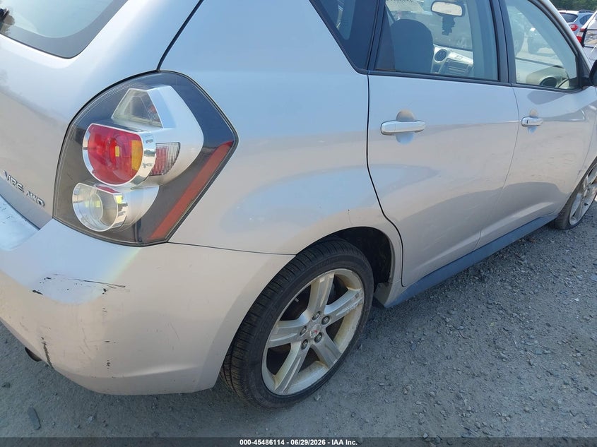2009 Pontiac Vibe VIN 5Y2SM67039Z472031 IAAI salvage auction — NORMAL WEAR, Original (New Hampshire), sold $275 on 2026-07-15 (photo 6)