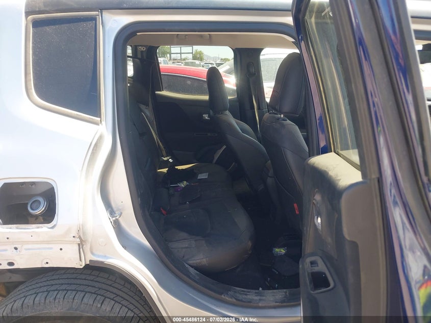 2017 Jeep Renegade VIN ZACCJBCB1HPG36578 IAAI salvage auction — NORMAL WEAR, Salvage (Arizona), sold $800 on 2026-07-14 (photo 8)