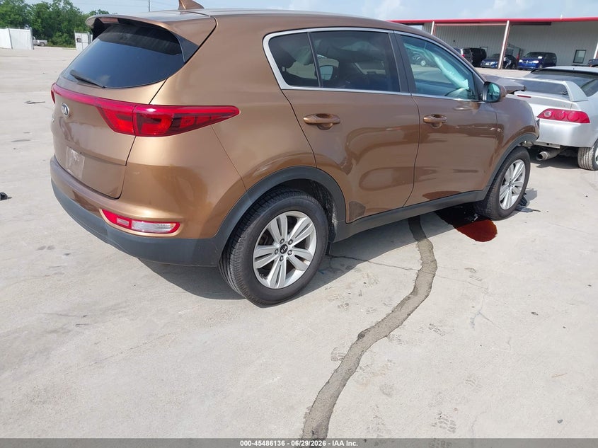 2017 Kia Sportage VIN KNDPM3ACXH7087874 IAAI salvage auction — FRONT END, Salvage (Texas), sold $1,000 on 2026-07-17 (photo 4)